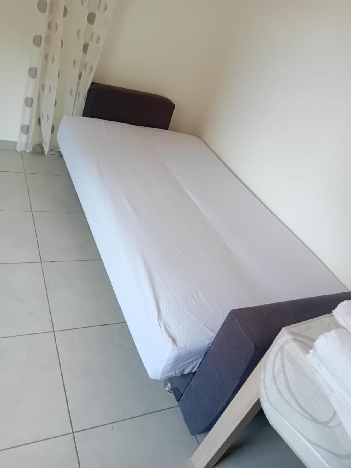 Lovely Appartment Near Como Casnate Con Bernate ภายนอก รูปภาพ